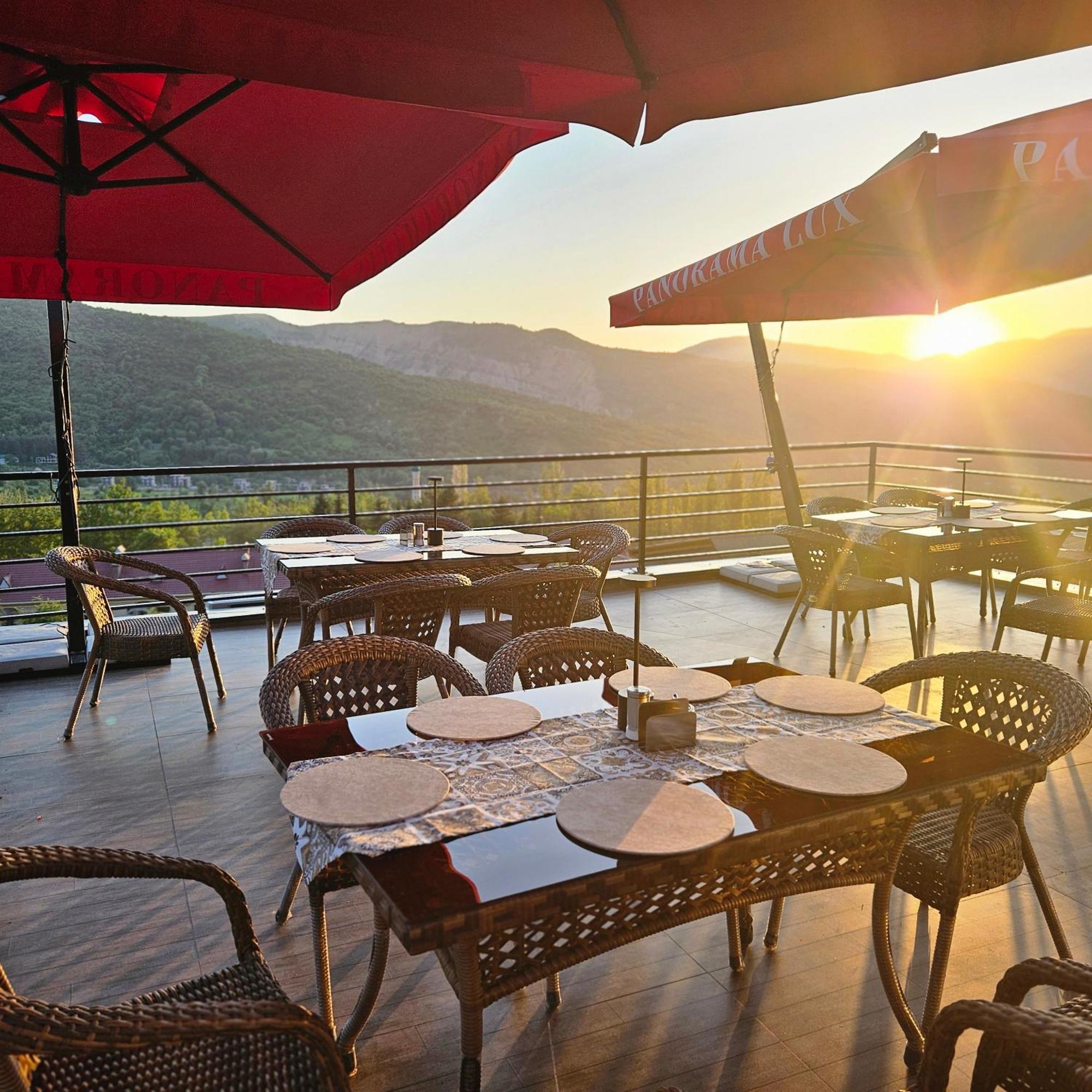 Panorama Lux Guest House Chimgan Exterior photo